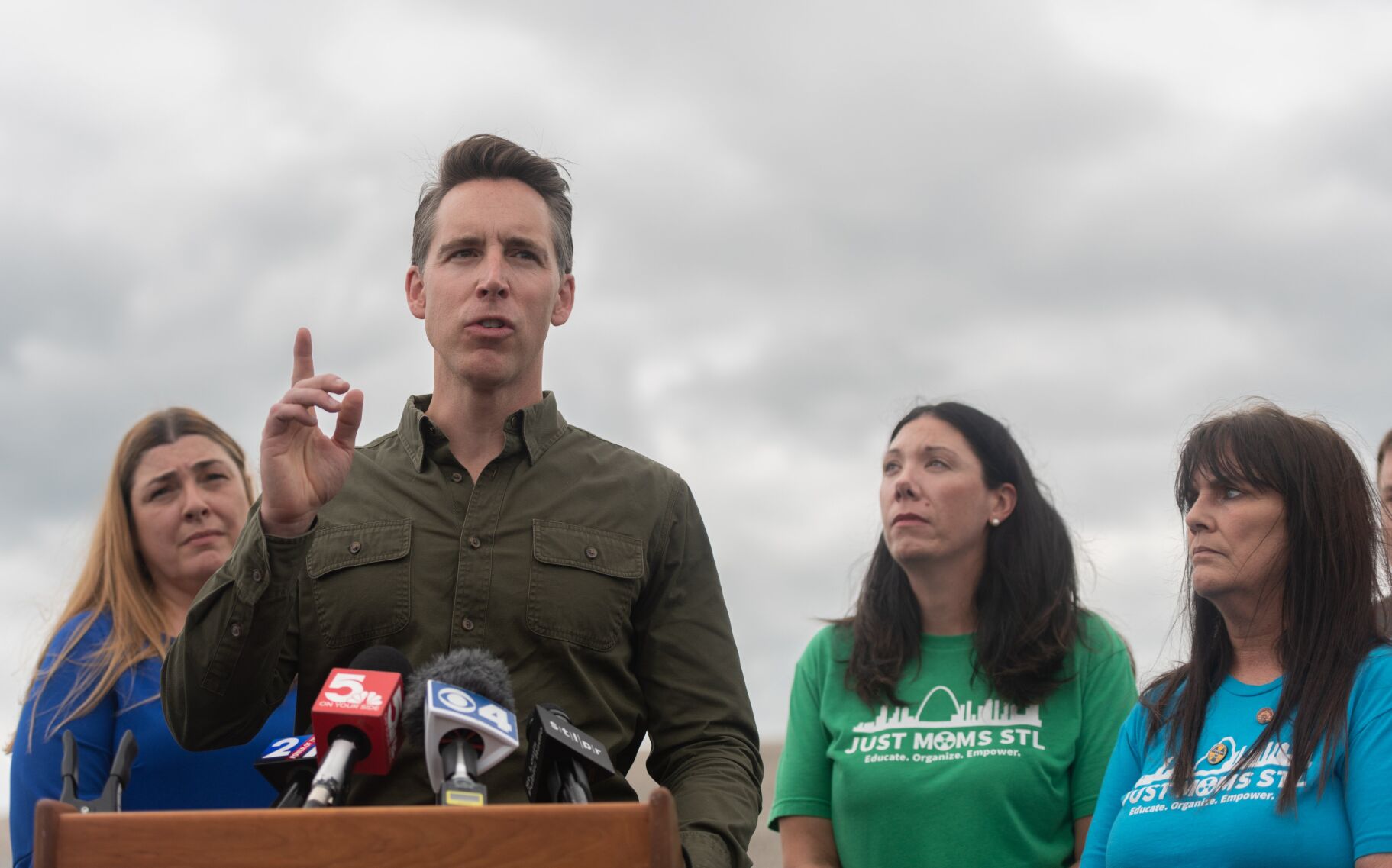 Josh Hawley tries, again, to get Missouri named in radiation compensation bill